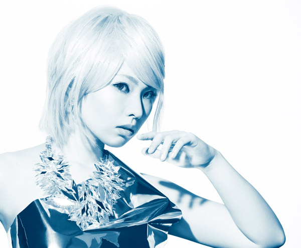 ZAQ「割レル慟哭」アーティスト写真、ジャケット写真、収録内容、MV